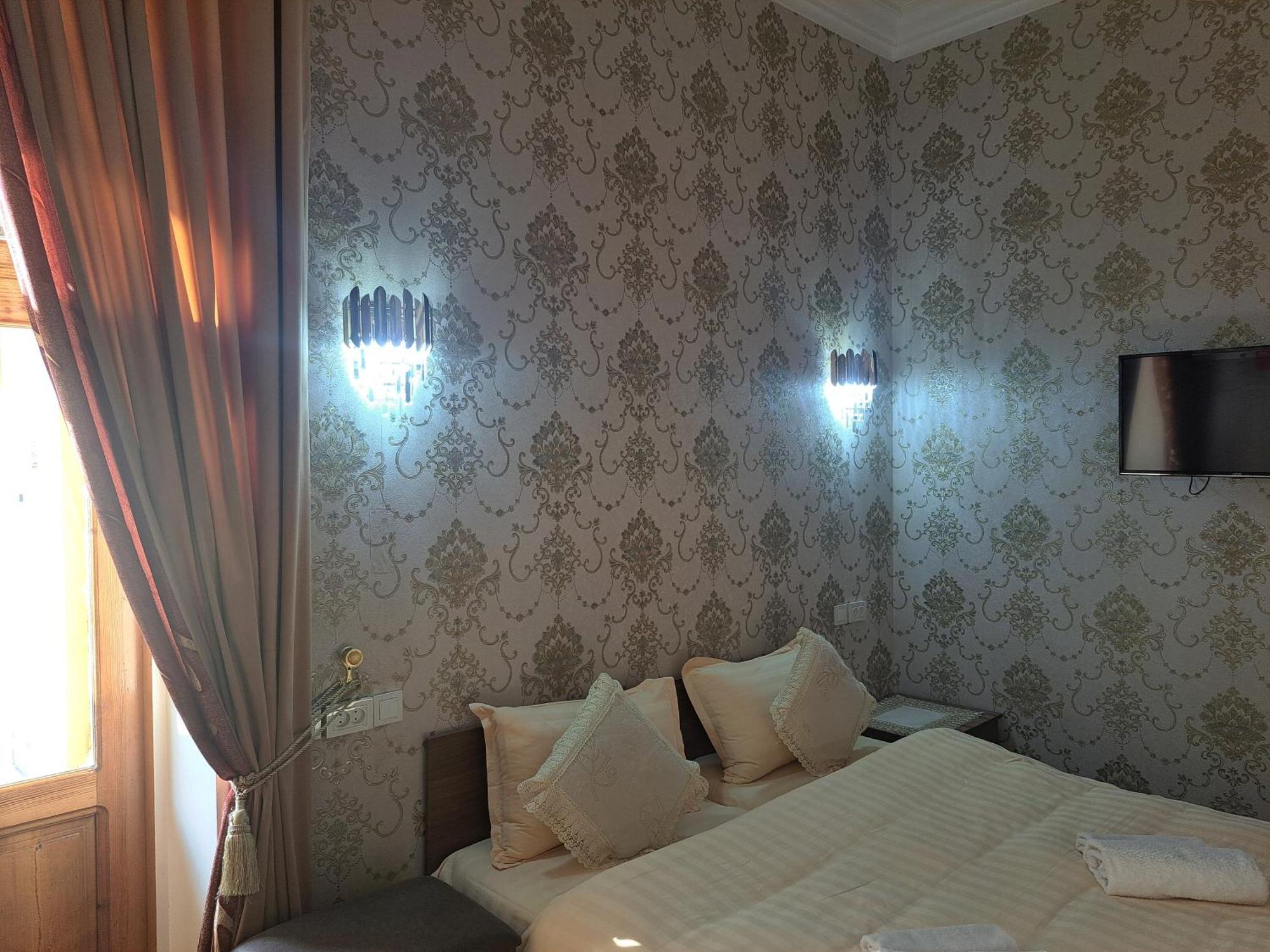 Royal Lux Guest House 撒马尔罕 外观 照片