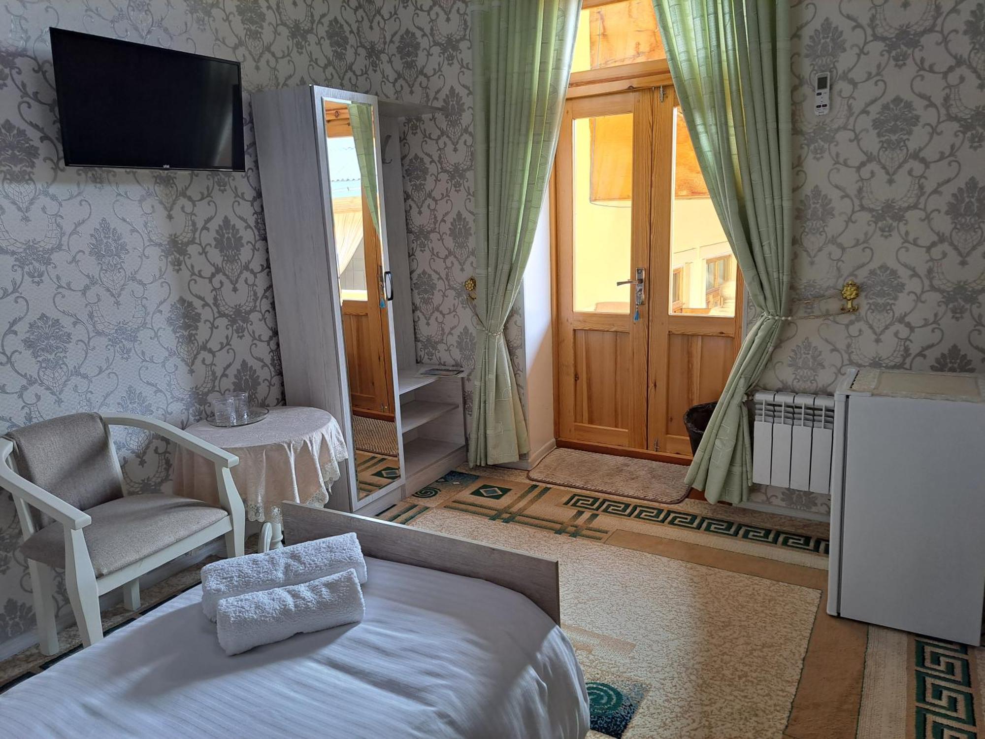 Royal Lux Guest House 撒马尔罕 客房 照片