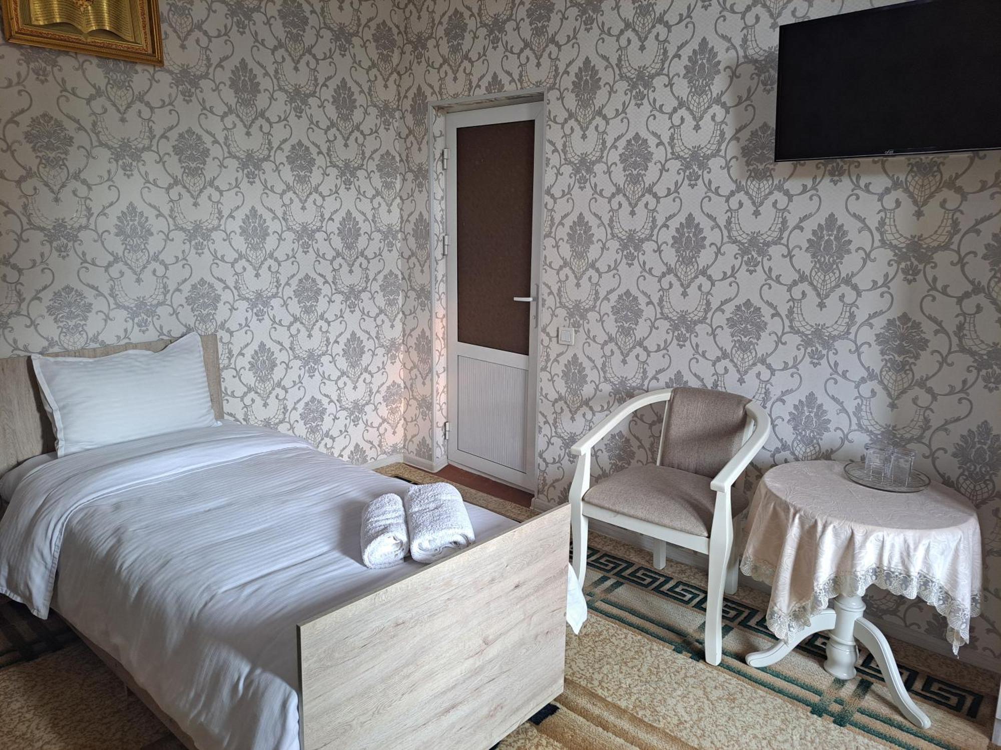 Royal Lux Guest House 撒马尔罕 外观 照片