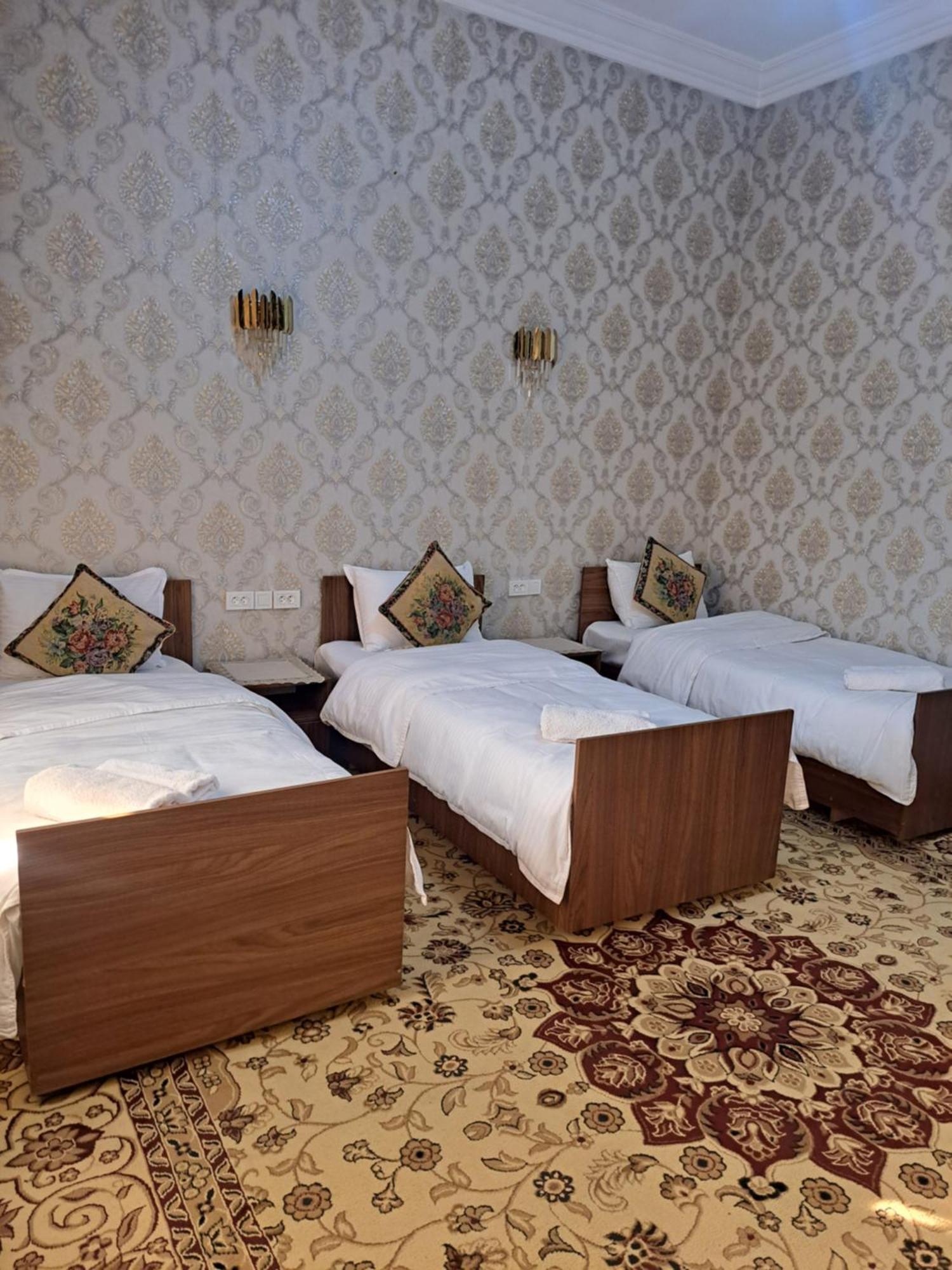 Royal Lux Guest House 撒马尔罕 外观 照片