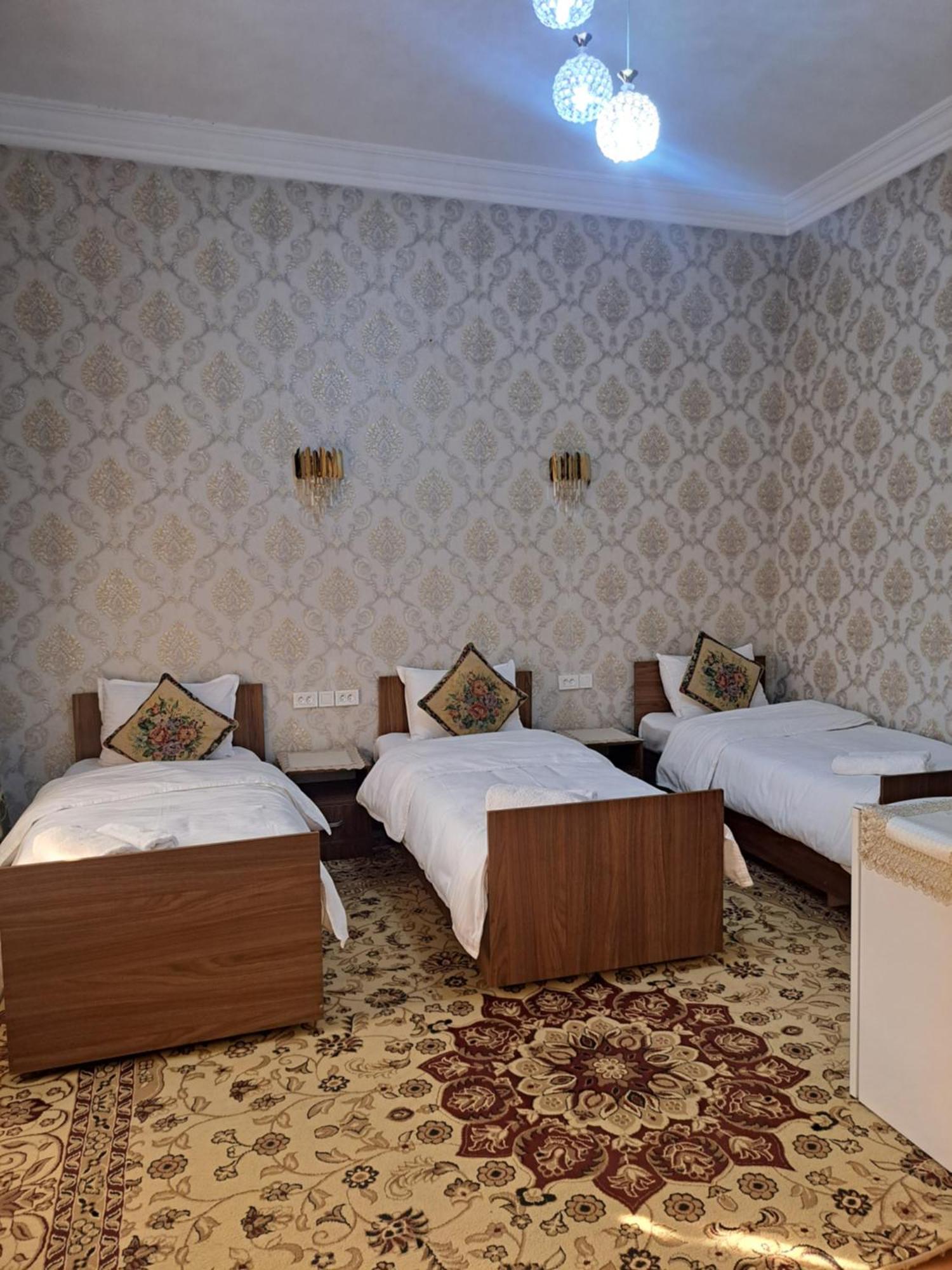 Royal Lux Guest House 撒马尔罕 外观 照片